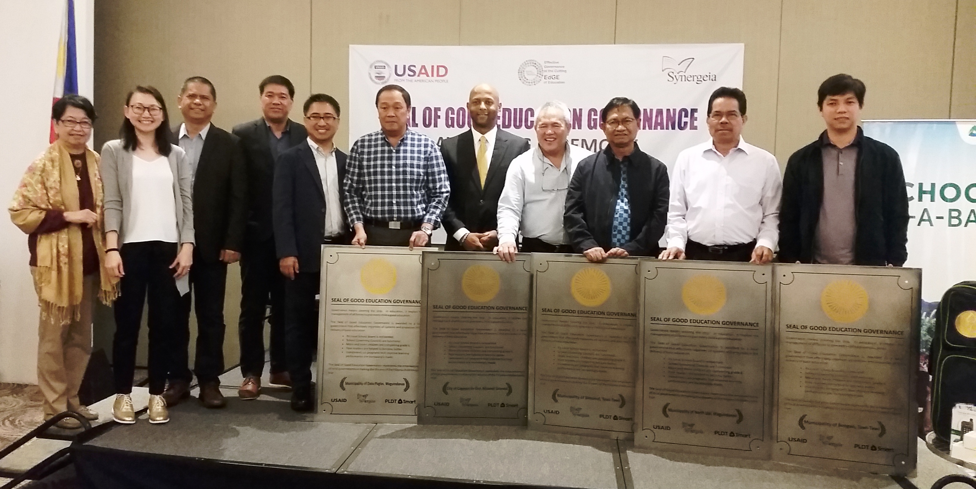 Awarding of the Seal of Good Education Governance to 5 Mindanao Winners